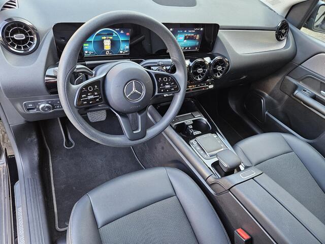 Mercedes-Benz B-KLASSE 250 e Business Line /Apple Carplay/Stoelverw./Parkeersens. rondom./DAB+/Cruise&Climate Contr./Verkeersbordenherkenning/17''LMV/(MET GARANTIE*)