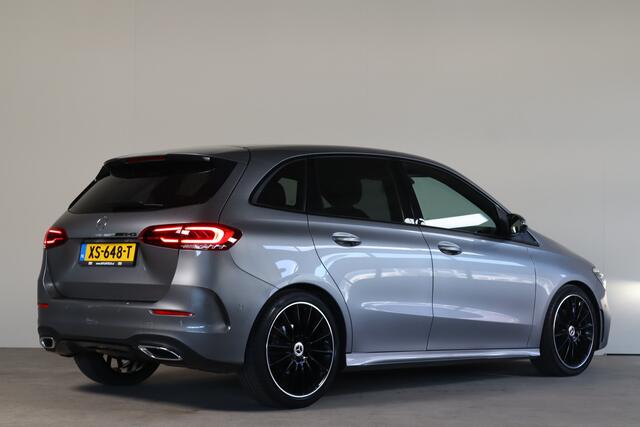 Mercedes-Benz B-KLASSE 180 Business Solution AMG NL-Auto!! Carplay I Camera I 19''LM