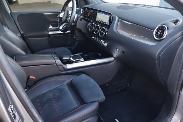 Mercedes-Benz B-KLASSE 180 Business Solution AMG NL-Auto!! Carplay I Camera I 19''LM