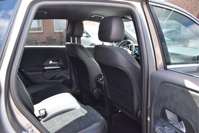 Mercedes-Benz B-KLASSE 180 Business Solution AMG Automaat Trekhaak