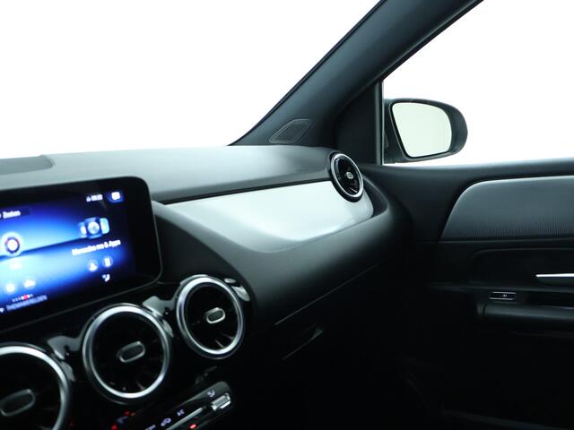 Mercedes-Benz B-KLASSE 180 Advantage | Led koplampen | Achteruitrijcamera | Spiegelpakket | EASY PACK achterklep | Inclusief 24 maanden MB Certified garantie voor Europa.