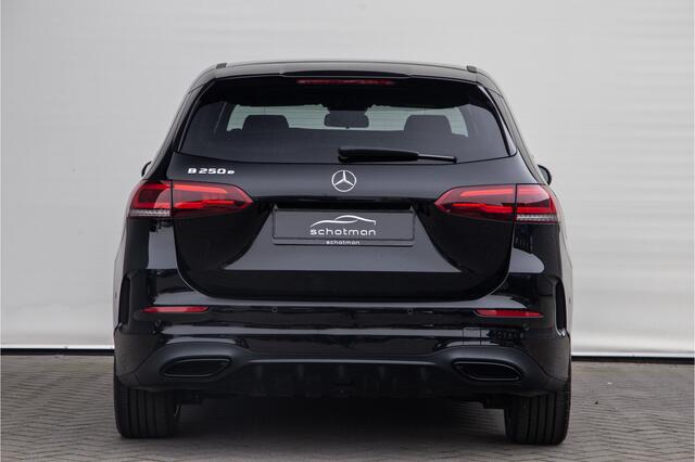 Mercedes-Benz B-KLASSE 250 e AMG Night edition Sfeerverlichting Plug-in Hybrid 2020