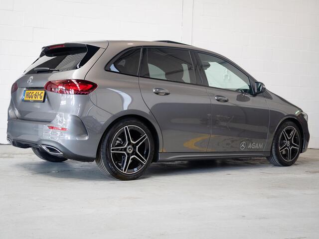 Mercedes-Benz B-KLASSE 180 Star Edition AMG Line Panorama dak | Trekhaak