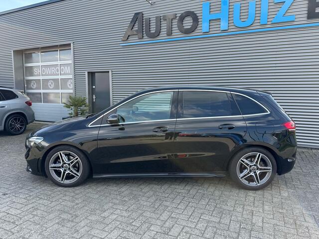 Mercedes-Benz B-KLASSE 180 Business Solution AMG Camera