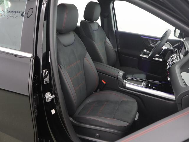 Mercedes-Benz B-KLASSE 180 Star Edition AMG Line | Panoramadak | Elektrisch verstelbare voorstoelen | Stuurwiel verwarming | Elektrische wegklapbare trekhaak | Multibeam led