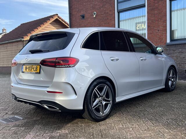 Mercedes-Benz B-KLASSE 180 Business Solution AMG | NAVIGATIE | ELEKTRISCHE ACHTERKLEP |