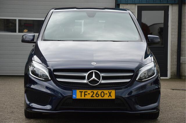 Mercedes-Benz B-KLASSE 180 AMG-LINE | LED | NAVI | CAMERA | TREKHAAK | ENZ