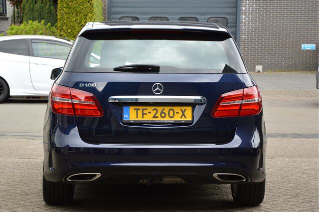 Mercedes-Benz B-KLASSE 180 AMG-LINE | LED | NAVI | CAMERA | TREKHAAK | ENZ