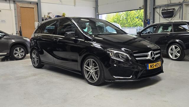 Mercedes-Benz B-KLASSE 180 Business Solution AMG 18" LMV, NAVI, camera, Bluetooth....