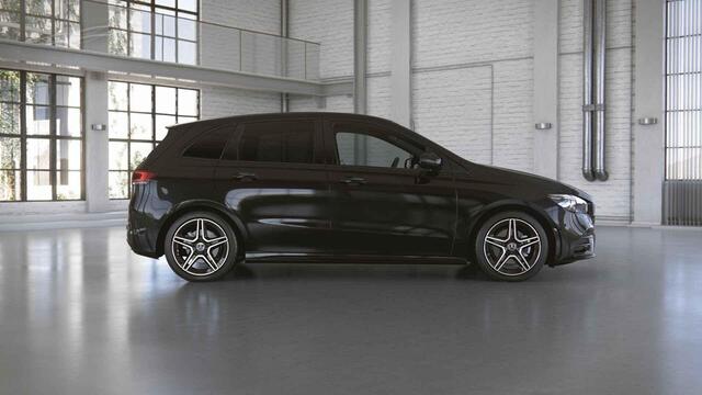 Mercedes-Benz B-KLASSE 200 Business Solution AMG | Night | Panoramadak | Trekhaak | Stoelverwarming | Achteruitrijcamera |
