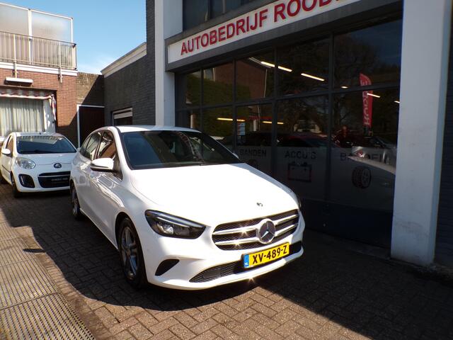 Mercedes-Benz B-KLASSE 180 Advantage AUTOMAAT,CAMERA,NAP, 1 EIGENAAR !!! ''2e PAASDAG OPEN''