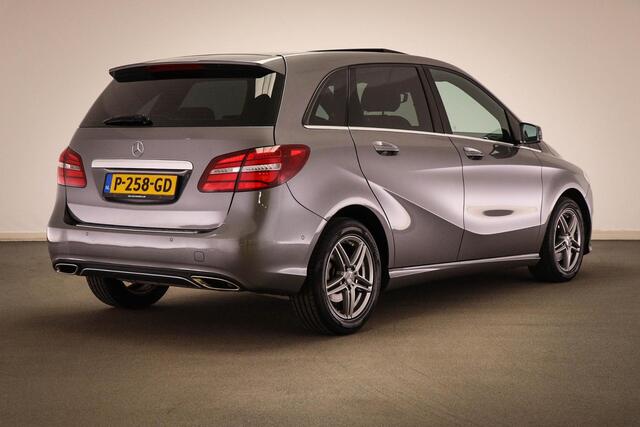 Mercedes-Benz B-KLASSE 180 Business Solution | PANORAMADAK | LED | HALF LEDER | NAVIGATIE