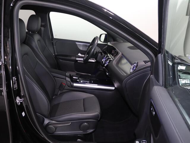 Mercedes-Benz B-KLASSE 250 e Luxury Line | LED | Sfeerverlichting | Achteruitrijcamera | Getint glas |