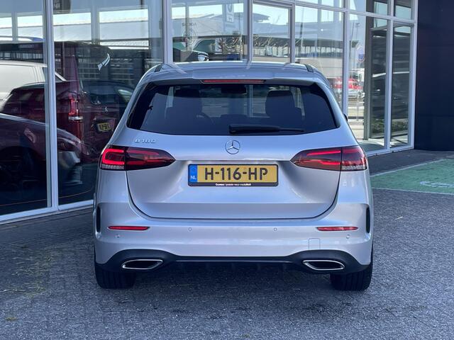 Mercedes-Benz B-KLASSE 180 | AMG Night | Apple Carplay | Easy Pack