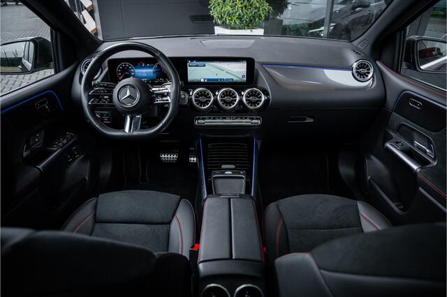Mercedes-Benz B-KLASSE B250 e AMG Line - AMG Line | Panorama | 360 Camera | Dodehoekdetectie | Keyless