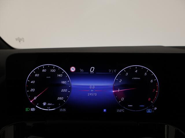 Mercedes-Benz B-KLASSE 180 AMG Line | Sfeerverlichting | Carplay | Stoelverwarming | Keyless Go | Parkeerpakket met Camera | Inclusief 24 maanden Mercedes-Benz Certified garantie voor Europa.