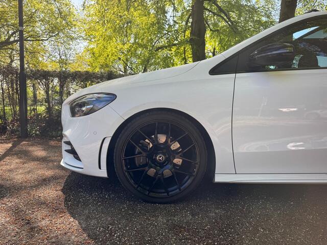 Mercedes-Benz B-KLASSE 220, Burmeister, Pano, Memory