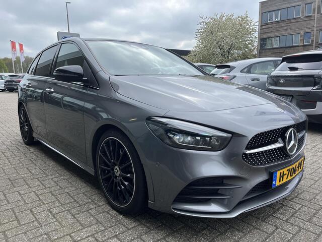 Mercedes-Benz B-KLASSE 220 Launch Edition Premium Plus | 190pk Automaat | Panoramadak | Matrix LED | Stoelverwarming | Winterset
