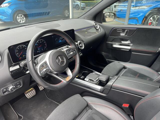 Mercedes-Benz B-KLASSE 220 Launch Edition Premium Plus | 190pk Automaat | Panoramadak | Matrix LED | Stoelverwarming | Winterset