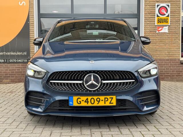 Mercedes-Benz B-KLASSE 200 AUTOMAAT BUSINESS SOLUTION AMG SPORT/LED/CARPLAY/NL-AUTO
