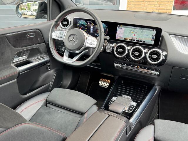 Mercedes-Benz B-KLASSE 200 AUTOMAAT BUSINESS SOLUTION AMG SPORT/LED/CARPLAY/NL-AUTO