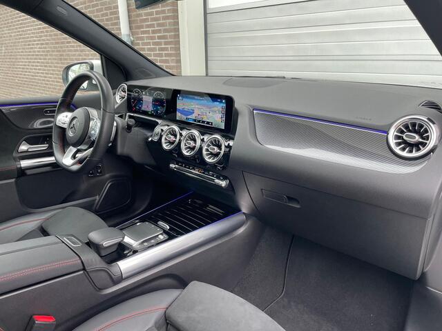 Mercedes-Benz B-KLASSE 250 e AMG | Trekhaak | Panoramadak |