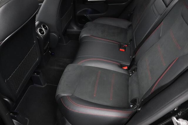 Mercedes-Benz B-KLASSE 180 Launch Edition Premium Plus | AMG Line | Burmester Audio | 360 Camera | Panoramadak |