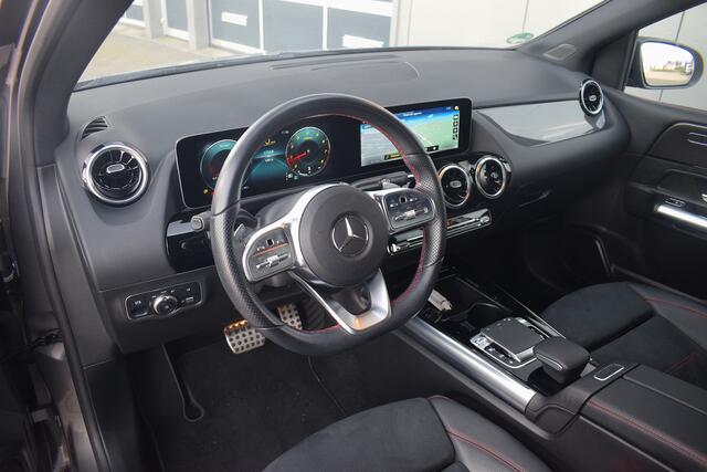 Mercedes-Benz B-KLASSE 180 Business Solution AMG | Apple CarPlay | Virtual | Stoelverw. | Night-pakket