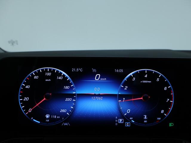 Mercedes-Benz B-KLASSE 180 Business Solution | Trekhaak | Achteruitrijcamera | Led koplampen | Spiegelpakket | Inclusief 24 maanden MB Certified garantie voor Europa.