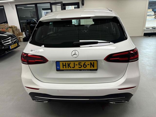 Mercedes-Benz B-KLASSE 180 Premium Plus Led Widescreen Camera Parctronic