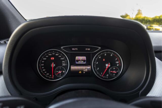 Mercedes-Benz B-KLASSE 200 Ambition | Automaat | E-Trekhaak | NL Auto