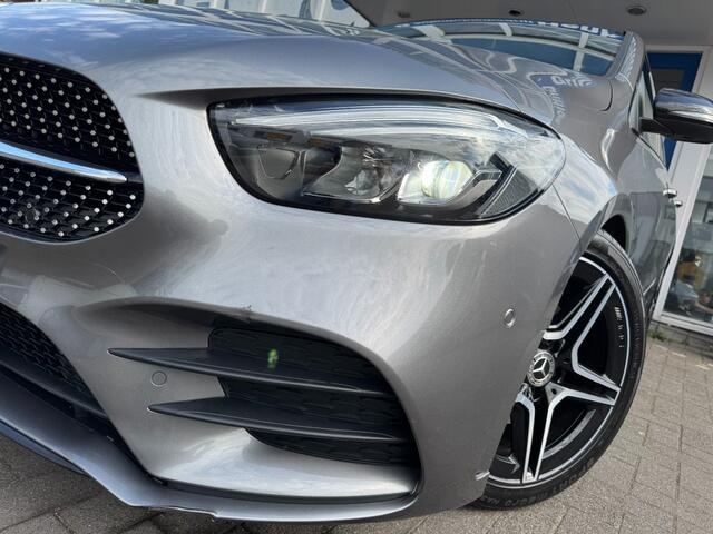 Mercedes-Benz B-KLASSE B-Klasse 180 Business Solution AMG I Panoramadak I Camera I Crui
