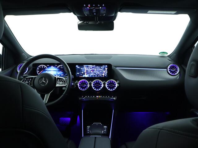Mercedes-Benz B-KLASSE 250 e Plug-In Hybride | Panorama Schuif-Kanteldak | Multibeam Koplampen | Dodehoekassist | Memory voorstoelen | Sfeerverlichting. Inclusief 24 maanden MB Certified garantie voor Europa.