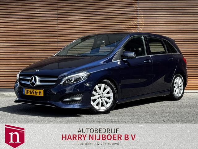 Mercedes-Benz B-KLASSE 180 Business Solution Trekhaak / Navigatie / Camera