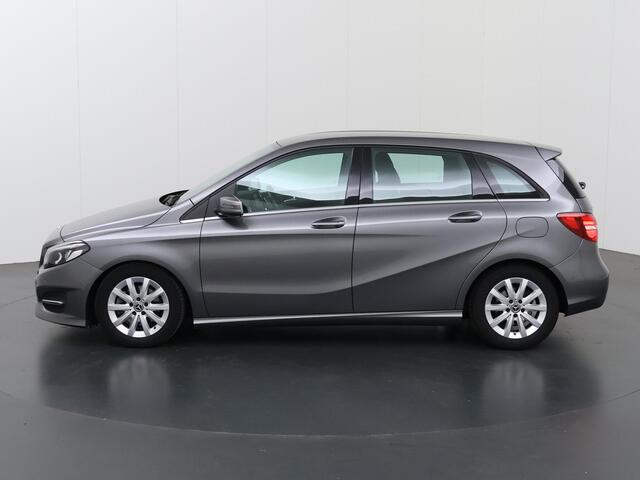 Mercedes-Benz B-KLASSE 180 Business Solution | Stoelverwarming | Navigatie | Achteruitrijcamera |