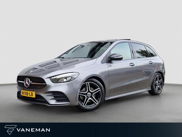 Mercedes-Benz B-KLASSE 180 Business Solution AMG | Pano | Trekhaak | Stoelverwarming | LED | Climate |