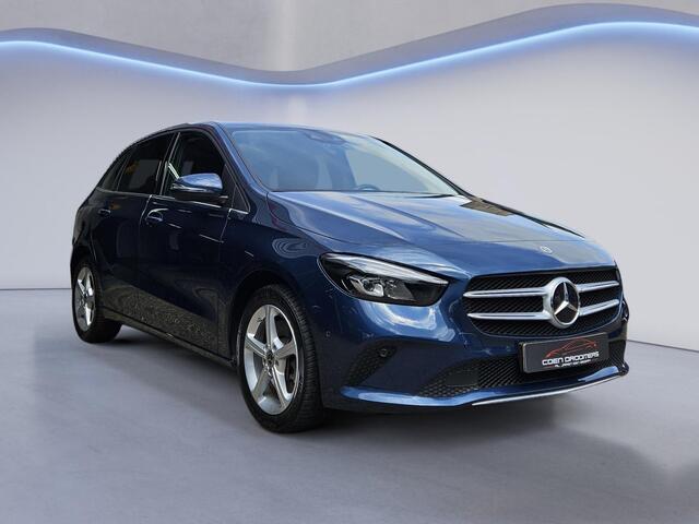Mercedes-Benz B-KLASSE 250 e Luxury Line /Apple Carplay/Groot scherm/Sfeerverlichting/Parkeersens. rondom+Camera/Elektr. Klep/(MET GARANTIE*)