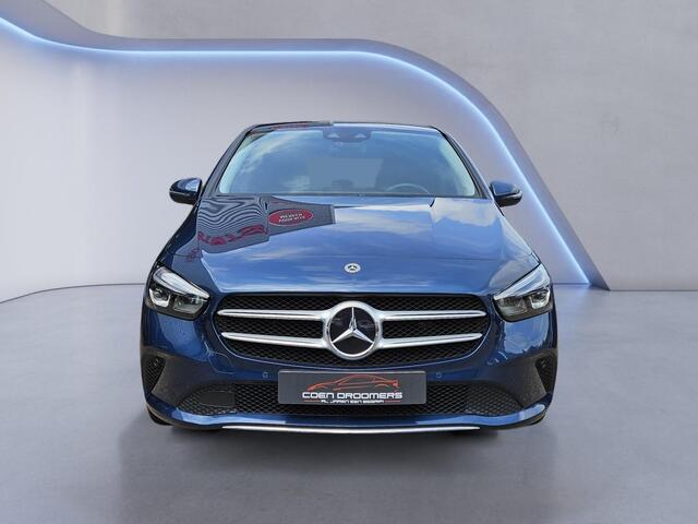 Mercedes-Benz B-KLASSE 250 e Luxury Line /Apple Carplay/Groot scherm/Sfeerverlichting/Parkeersens. rondom+Camera/Elektr. Klep/(MET GARANTIE*)