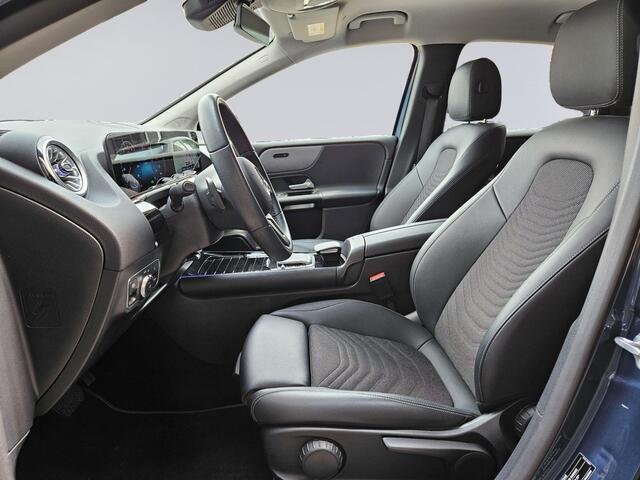 Mercedes-Benz B-KLASSE 250 e Luxury Line /Apple Carplay/Groot scherm/Sfeerverlichting/Parkeersens. rondom+Camera/Elektr. Klep/(MET GARANTIE*)