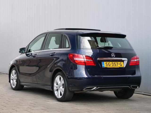 Mercedes-Benz B-KLASSE 180 123pk Ambition Automaat Navigatie / Camera / Schuifdak / Stoelverwarming