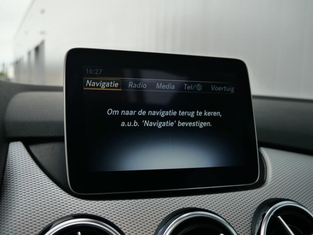 Mercedes-Benz B-KLASSE 180 123pk Ambition Automaat Navigatie / Camera / Schuifdak / Stoelverwarming