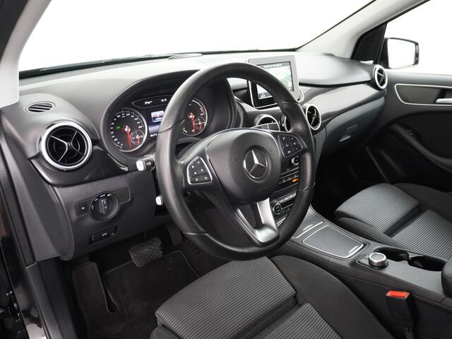 Mercedes-Benz B-KLASSE 250e AUT. 184PK Bi-Xenon Navi Dual-ECC 18" Harman Kardon Pdc-v+a Cruise Control Regensensor Edition Led Licht en zichtpakket Zitcomfortpakket Bluetooth Privacy Glas