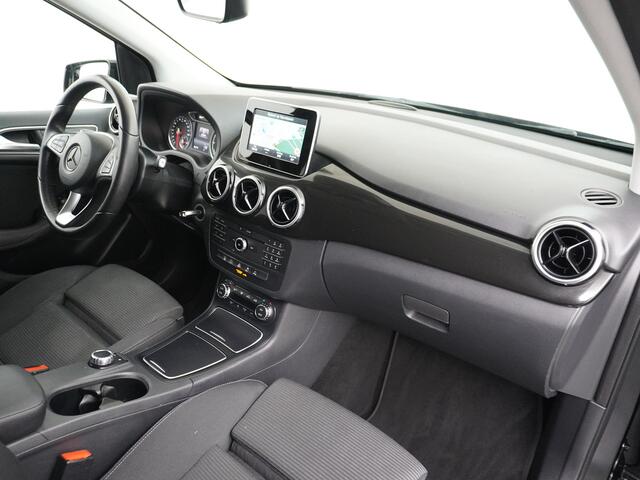 Mercedes-Benz B-KLASSE 250e AUT. 184PK Bi-Xenon Navi Dual-ECC 18" Harman Kardon Pdc-v+a Cruise Control Regensensor Edition Led Licht en zichtpakket Zitcomfortpakket Bluetooth Privacy Glas
