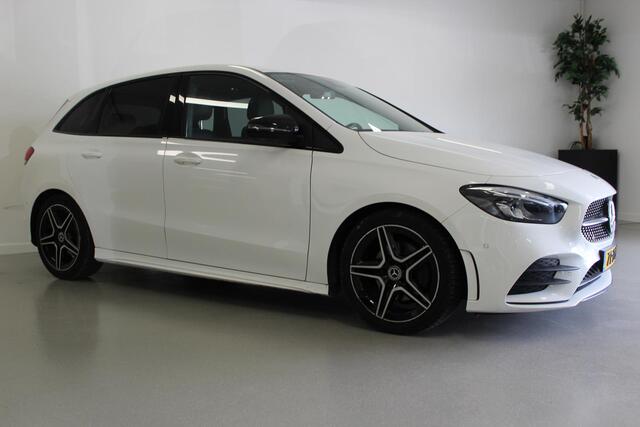 Mercedes-Benz B-KLASSE 180d Business Solution AMG | NL-AUTO+N.A.P! | CARPLAY | 18'LMV | STOEL-VERW | NAVI | CLIMA | LED | CRUISE |