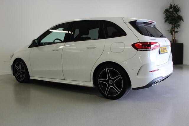 Mercedes-Benz B-KLASSE 180d Business Solution AMG | NL-AUTO+N.A.P! | CARPLAY | 18'LMV | STOEL-VERW | NAVI | CLIMA | LED | CRUISE |