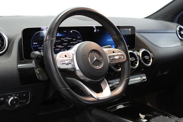 Mercedes-Benz B-KLASSE 180d Business Solution AMG | NL-AUTO+N.A.P! | CARPLAY | 18'LMV | STOEL-VERW | NAVI | CLIMA | LED | CRUISE |