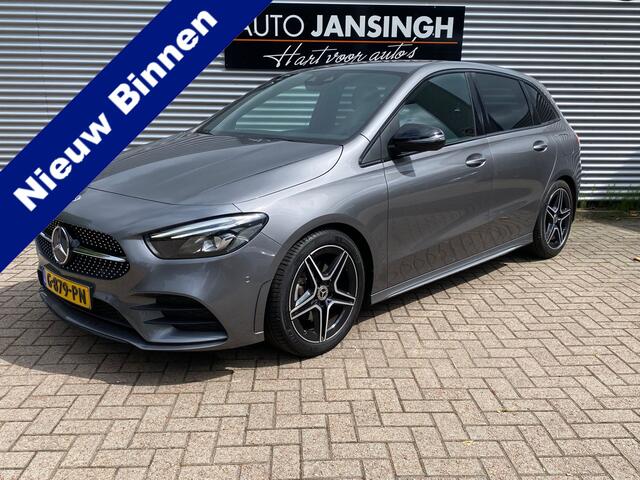 Mercedes-Benz B-KLASSE 200 Business Solution AMG!! Automaat!! | Orig. Ndl auto!! | AMG !! | Lage km stand | Alle opties aanwezig | RIJKLAARPRIJS INCL 12 MAANDEN GARANTIE EN BEURT