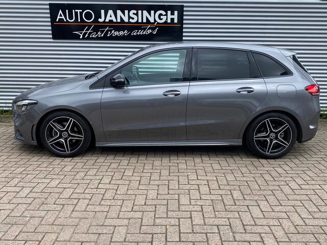 Mercedes-Benz B-KLASSE 200 Business Solution AMG!! Automaat!! | Orig. Ndl auto!! | AMG !! | Lage km stand | Alle opties aanwezig | RIJKLAARPRIJS INCL 12 MAANDEN GARANTIE EN BEURT