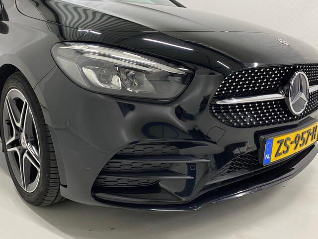 Mercedes-Benz B-KLASSE 180 Business Solution AMG Camera 18inch AMG Navigatie Blackstyle