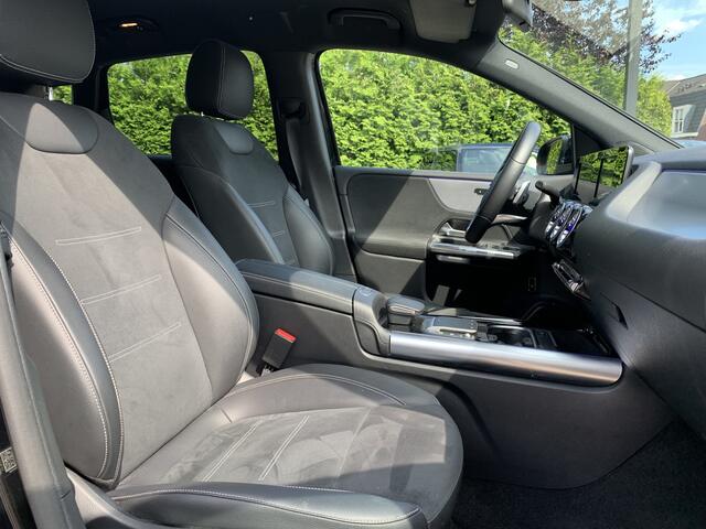 Mercedes-Benz B-KLASSE 250 e AMG Line PHEV, Navi & CarPlay | Camera